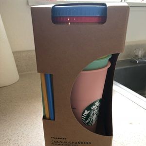 Starbucks color changing cups ! Final drop !